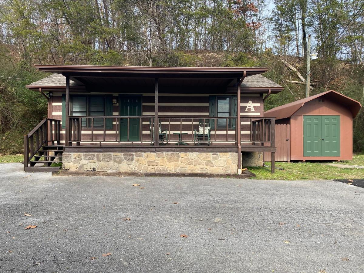 Вилла On Dolly Time 1 Mile From Dollywood Пиджен-Фордж Экстерьер фото